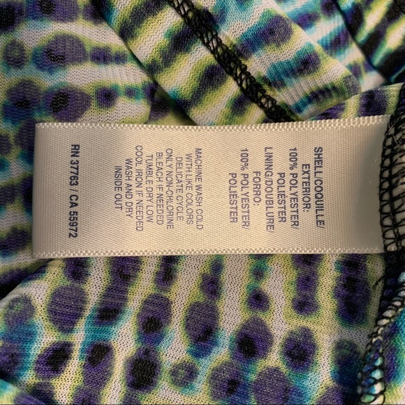 🔺 Rafaella colorful sleeveless blouse size Large - Picture 7 of 8